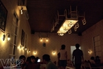 Quán cà phê “lộn ngược”