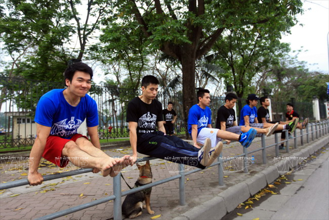 Calistenia, una danza callejera - Revista VIETNAM Calistenia, una danza callejera - Revista VIETNAM