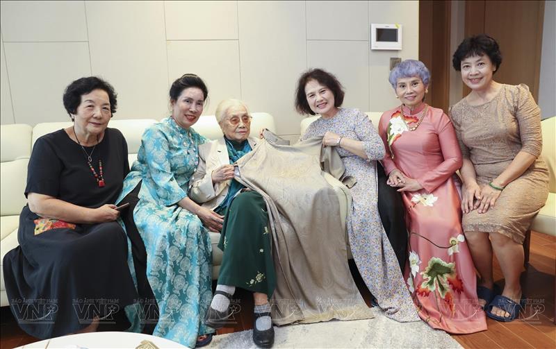 Nguyen Thi Binh, ícono femenino de la diplomacia vietnamita