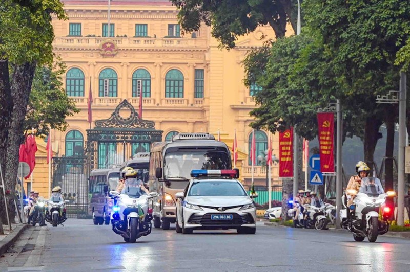 Полиция Ханоя провела учения по сопровождению делегаций и организации транспортного обслуживания XIV съезда КПВ