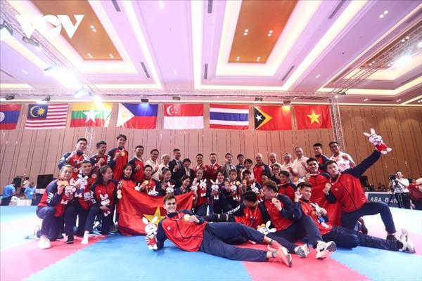 SEA Games 32: ວັນທີ 08 ພຶດສະພາ, ຄະນະນັກກິລາ ຫວຽດນາມ ຄວ້າໄດ້ 15 ຫຼຽນຄຳຕື່ມອີກ