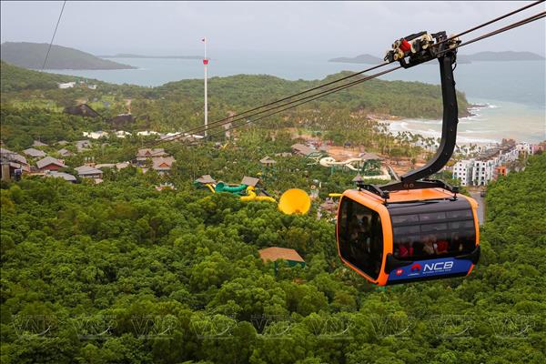 Hon Thom Cable Car selected by The New York Times to illustrate Vietnams tourism