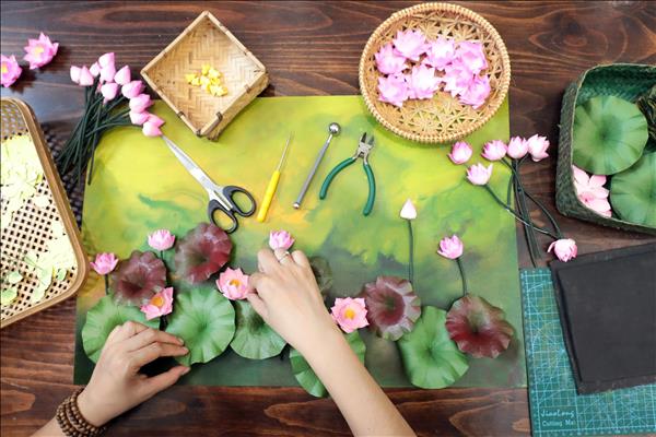 Maypaperflower - ຍີ່ຫໍ້ດອກໄມ້ເຈ້ຍ ຂອງ ຊາວເມືອງຫຼວງເກົ່າ 