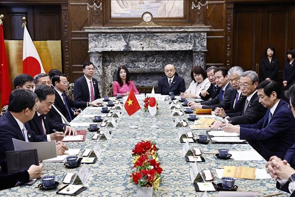 Chủ tịch Quốc hội Trần Thanh Mẫn hội đàm với Chủ tịch Thượng viện Nhật Bản Sekiguchi Masakazu