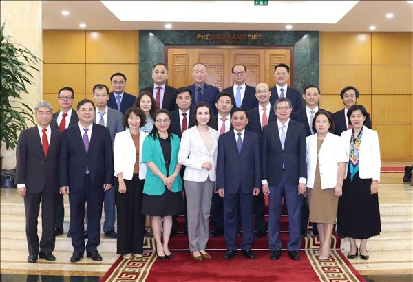 Thường trực Ban Bí thư Trần Cẩm Tú tiếp các Đại sứ, Trưởng Cơ quan đại diện Việt Nam ở nước ngoài