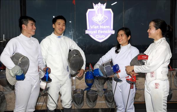 Vietnam Royal Fencing Club và câu chuyện phổ cập  môn thể thao quý tộc