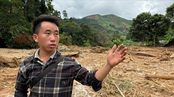 PM praises village chiefs brave actions in rescuing residents from flash flood