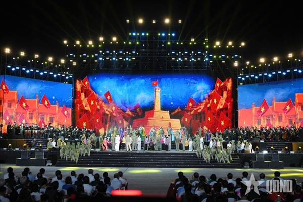 កម្មវិធីសិល្បៈ ក្រោមទង់ដ៏រុងរឿង បង្ហាញពីមោទនភាពជាតិ