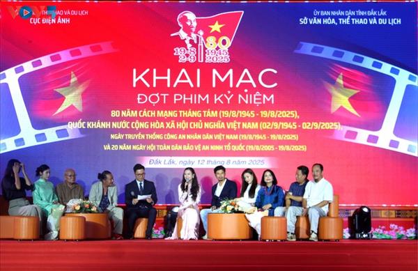 ຈັດການເຄື່ອນໄຫວຫຼາຍຢ່າງຂ່ຳນັບຮັບຕ້ອນເຫດການ 80 ປີແຫ່ງວັນການປະຕິວັດເດືອນສິງຫາປະສົບຜົນສຳເລັດ ແລະ ວັນຊາດທີ 2 ກັນຍາ