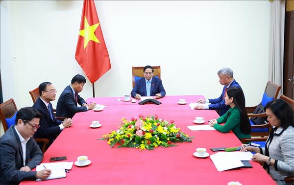 Thủ tướng Chính phủ Phạm Minh Chính điện đàm với Thủ tướng Thái Lan Anutin Charnvirakul