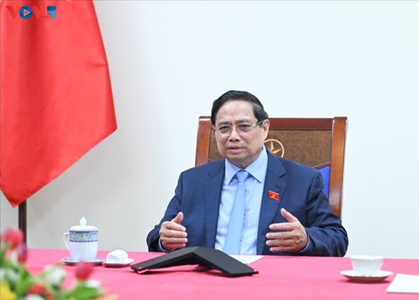 នាយករដ្ឋមន្ត្រីវៀតណាមលោក ហ្វាម មិញជីញ ជួបសន្ទនាតាមទូរស័ព្ទជាមួយនាយករដ្ឋមន្ត្រីថៃលោក Anutin Charnvirakul