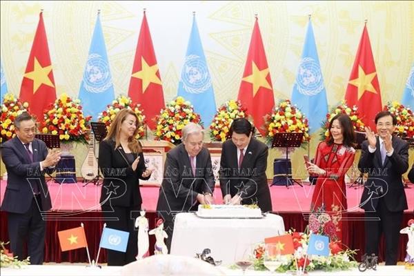 越南国家主席梁强为联合国秘书长举行欢迎宴会