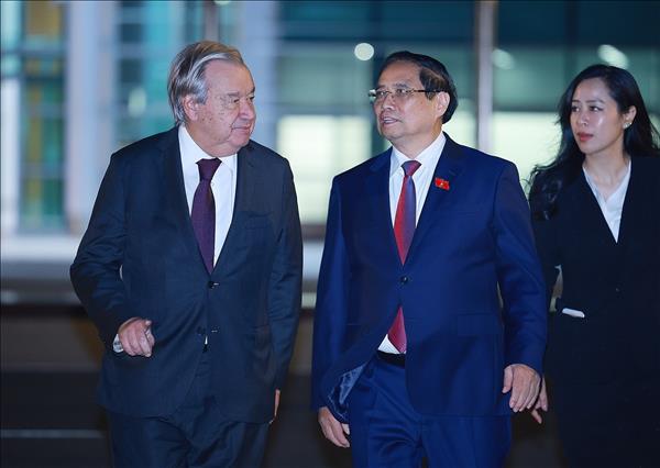 Tổng Thư ký Liên hợp quốc António Guterres kết thúc chuyến thăm chính thức Việt Nam và dự Lễ mở ký Công ước Hà Nội