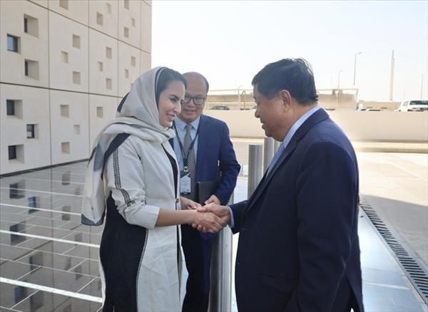 ຫ​ວຽດ​ນາມ ມີຫຼາຍ​ທ່າ​ໄດ້​ປຽບຫຼາຍຢ່າງ ແລະ ກຽມ​ພ້ອມ​ຮ່ວມ​ມື​ພັດ​ທະ​ນາ​ເສດ​ຖະ​ກິດ​ດີ​ຈີ​ຕອນ