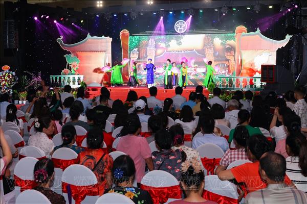 Hà Nội đẩy mạnh quảng bá, làm mới sản phẩm du lịch dịp cuối năm