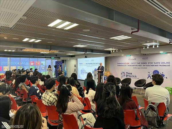 LOIM lance un programme pour renforcer la résilience des jeunes Vietnamiens face à la traite en ligne