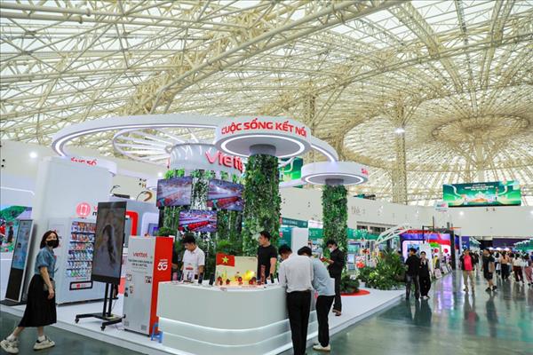 Осенняя ярмарка 2025 года: Формирование будущего вьетнамского экспорта