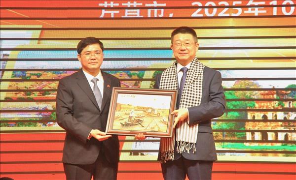 Trung Quốc có tổng vốn đăng ký đầu tư 930 triệu USD tại Cần Thơ