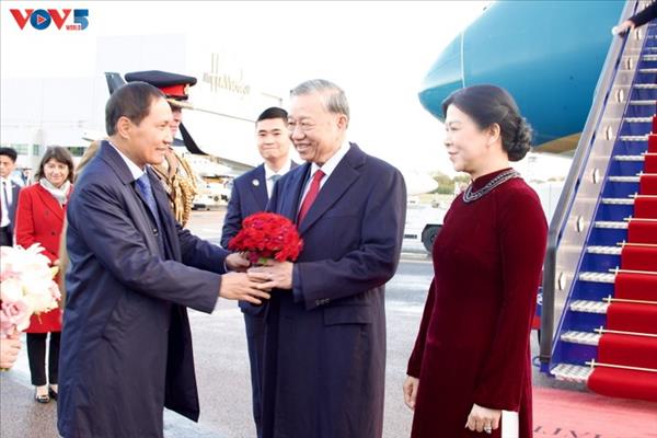 トー・ラム書記長、英国公式訪問を開始