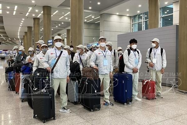 消除企业派遣越南劳动者按合同出国务工的困难