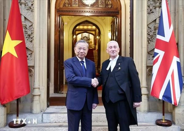 Генеральный секретарь ЦК КПВ То Лам провёл встречу с Председателем Палаты общин Великобритании