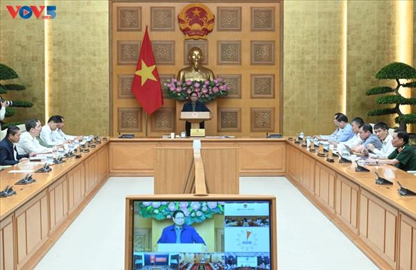 លោកនាយករដ្ឋមន្ត្រីបញ្ជាណែនាំឲ្យជំនះពុះពារជាបន្ទាន់ចំពោះផលវិបាកបណ្តាលពីទឹកជំនន់នៅតំបន់ភាគកណ្តាល