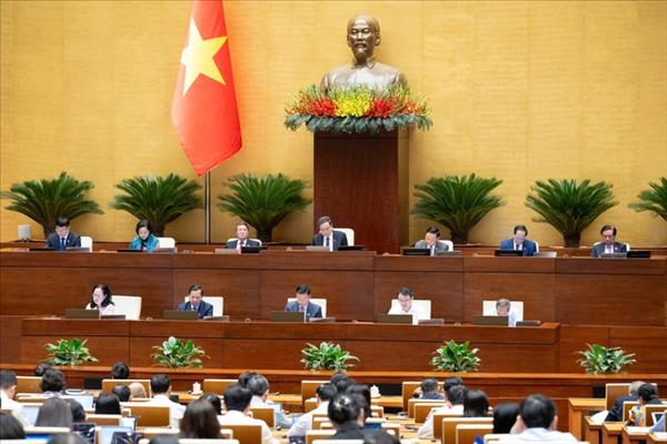 ຫວຽດນາມ ຕ້ອງຫຼີກລ່ຽງແຮ້ວລະດັບລາຍຮັບປານກາງເພື່ອກາຍເປັນປະເທດພັດະນາໃນປີ 2045