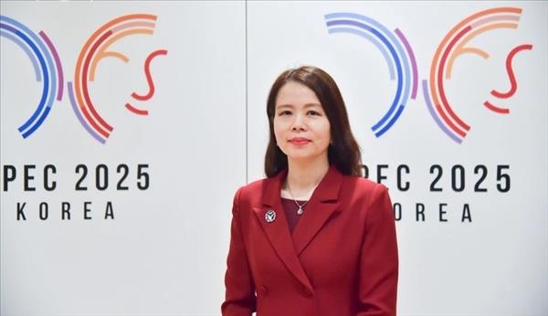 ທ່ານ​ຮອງ​ລັດ​ຖະ​ມົນ​ຕີ​ກະ​ຊວງ​ການ​ຕ່າງ​ປະ​ເທດ ຫງວຽນ​ມິງ​ຮັ່ງ: ການ​ປະ​ຕິ​ບັດ​ງານ​ຂອງ​ທ່ານ​ປະ​ທານ​ປະ​ເທດ ຫວຽດ​ນາມ ເລືອງ​ເກື່ອງ ປະ​ສົ​ບ​ຜົນ​ສຳ​ເລັດ​ຢ່າງ​ຈົບ​ງາມ ແລະ ສ້າງ​ຂີດ​ໝາຍ​ສຳ​ຄັນ​ຫຼາຍ​ຢ່າງ