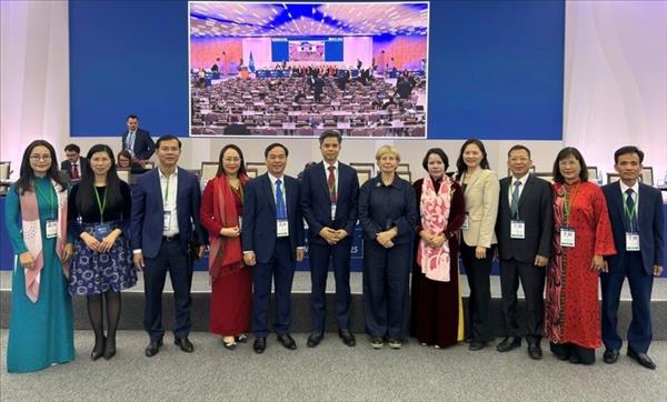 UNESCO ຮັບ​ຮອງ​ເອົາ​ມະ​ຕິ​ເຊີດ​ຊູ​ນັກ​ວັດ​ທະ​ນະ​ທຳ ເລ​ກຸຍ​ໂດນ