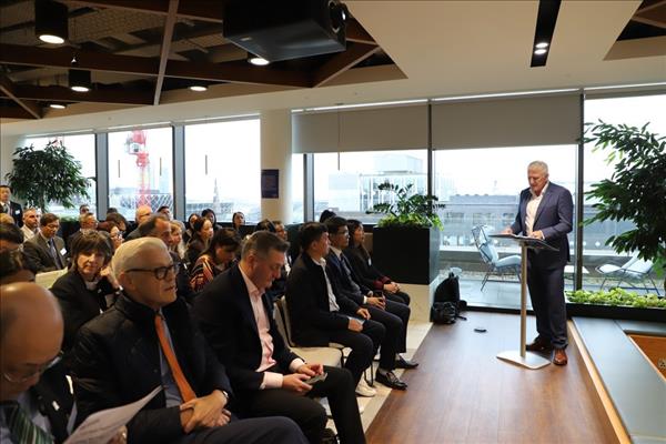 Vietnam y Reino Unido impulsan asociación sostenible en ciencia y tecnología