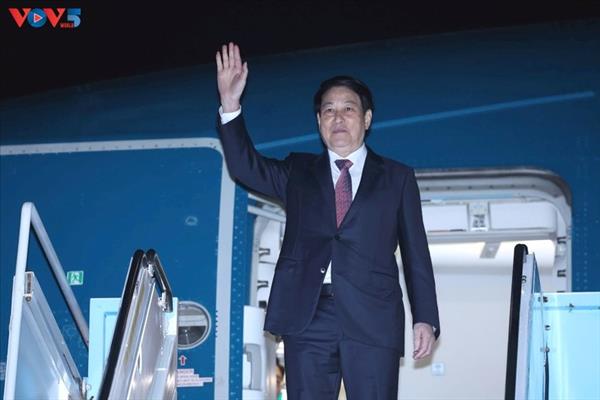 លោកប្រធានរដ្ឋ លឿង គឿង បញ្ចប់ដំណើរទស្សនកិច្ច ចូលរួមសប្តាហ៍កិច្ចប្រជុំកំពូល APEC និងជួបធ្វើការទ្វេភាគីនៅកូរ៉េខាងត្បូង