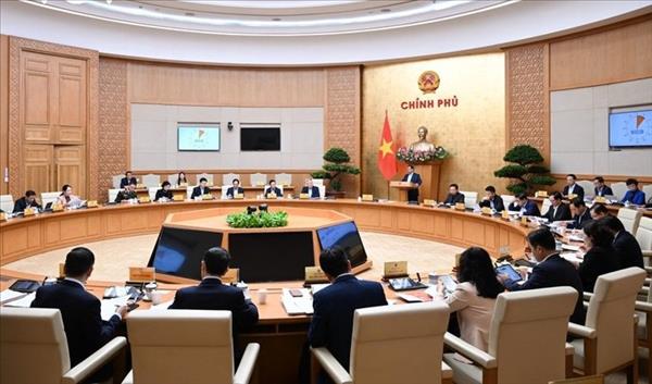 ປັບ​ປຸງ​ດຳ​ລັດ 8 ສະ​ບັບ​ໃຫ້​ສົມ​ບູນ​ແບບ ເພື່ອ​ນຳ​ສູນ​ການ​ເງິນ​ສາ​ກົນ ຢູ່ ຫວຽດ​ນາມ ເຂົ້າ​ເຄື່ອນ​ໄຫວ​ໃນ​ເດືອນ​ພະ​ຈິກ