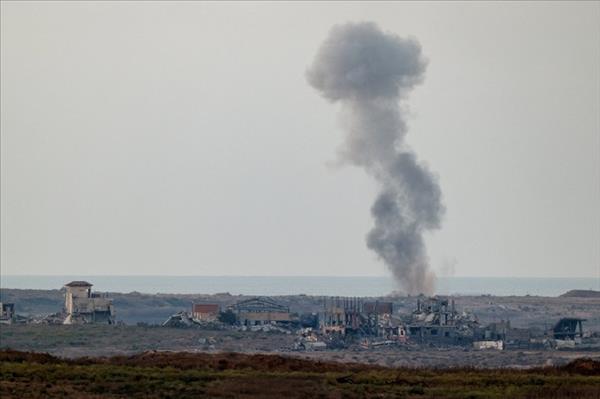 ອິດ​ສະ​ຣາ​ແອັນ ສືບ​ຕໍ່​ບຸກ​ໂຈມ​ຕີ​ທາງ​ອາ​ກາດເຂົ້າ​ເຂດ ກາ​ຊາ ແລະ ລີ​ບັງ