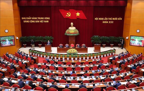 Ouverture du 14e Plénum du Parti communiste du Vietnam (13ᵉ mandat)