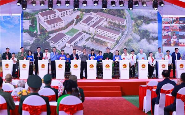 Thủ tướng Phạm Minh Chính dự Lễ khởi công đồng loạt các trường học tại các xã biên giới đất liền