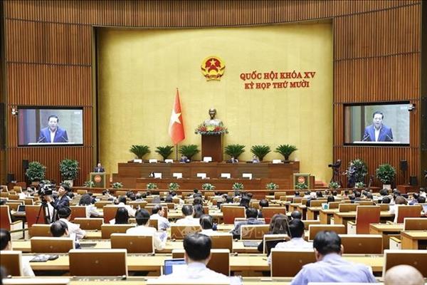 ອາ​ທິດ​ເຮັດ​ວຽກ​ທີ 5 ຂອງກອງ​ປະ​ຊຸມ​ສະ​ໄໝ​ສາ​ມັນ​ເທື່ອ​ທີ 10, ສະ​ພາ​ແຫ່ງ​ຊາດ​ສຸມ​ໃສ່​ວຽກ​ງານ​ສ້າງ​ກົດ​ໝາຍ