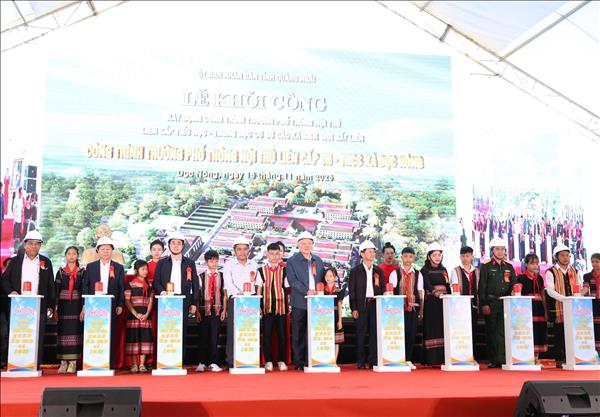 ການ​ລົງ​ທຶນ​ໃຫ້​ແກ່​ເຂດ​ຊາຍ​ແດນ​ແມ່ນ​ການ​ລົງ​ທຶນ​ໃຫ້​ການ​ຄວາມ​ສະ​ຖຽນ​ລະ​ພາບ​ຍາວ​ນານ​ຂອງ​ປະ​ເທດ​ຊາດ