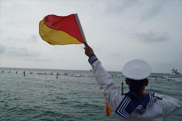 រក្សាការពារកោះថ្មនៅកណ្ដាលលំហសមុទ្រ