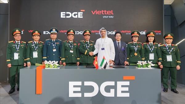 Viettel y EDGE firman acuerdo de colaboración en tecnología avanzada para la industria de defensa
