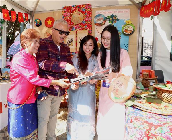 Đặc sắc Việt Nam tại Lễ hội văn hóa châu Á ở Hong Kong (Trung Quốc)