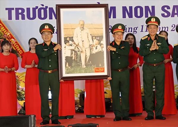 ກະຊວງປ້ອງກັນປະເທດ ກໍ່ສ້າງໂຮງຮຽນມອບໃຫ້ນັກຮຽນເຂດຊາຍແດນ ຢາລາຍ