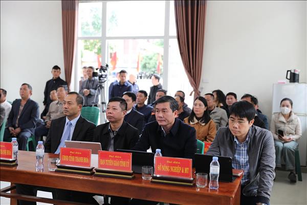 Nâng cao nhận thức, trách nhiệm cho ngư dân về chống khai thác IUU