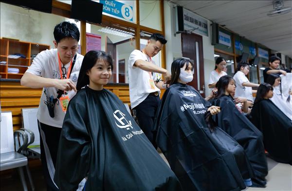 Trạm tóc ước mơ