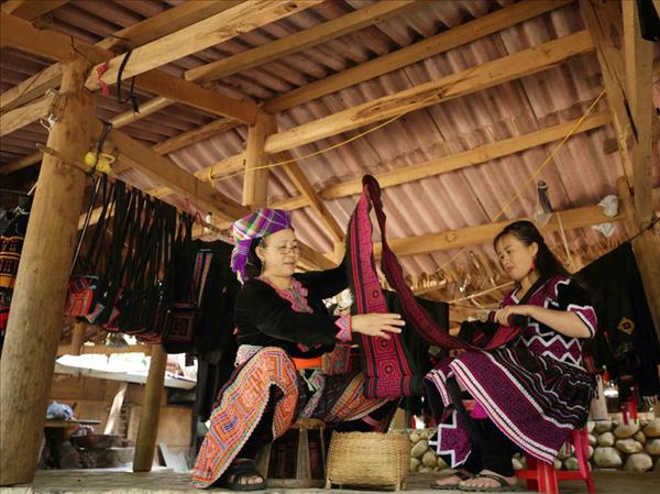 Cultural identity underpins community tourism growth in Sin Suoi Ho