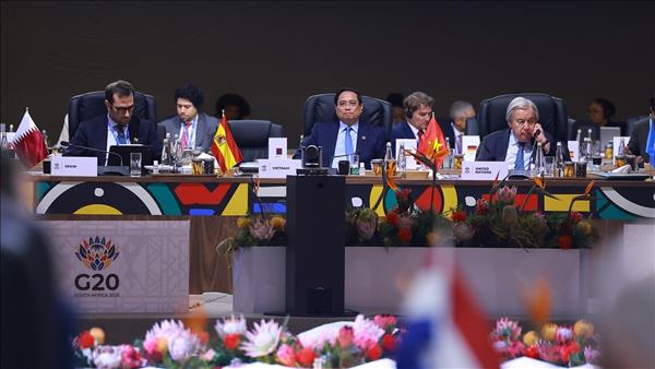 ‘G20 참석 팜 밍 찡 총리: G20에 ‘공정하고 투명하며 포용적인 AI 거버넌스 표준 구축 선도 촉구