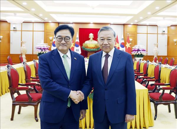 또 럼 (Tô Lâm) 당 서기장, 우원식 국회의장과 접견