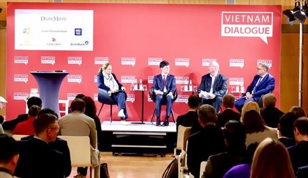 Le  Vietnam Dialogue 2025  dynamise la coopération économique Vietnam–Allemagne–Europe