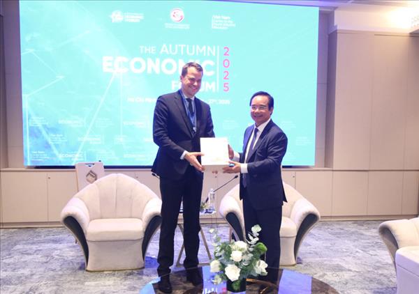 Innovation et fintech : Hô Chi Minh-Ville accélère sa coopération internationale
