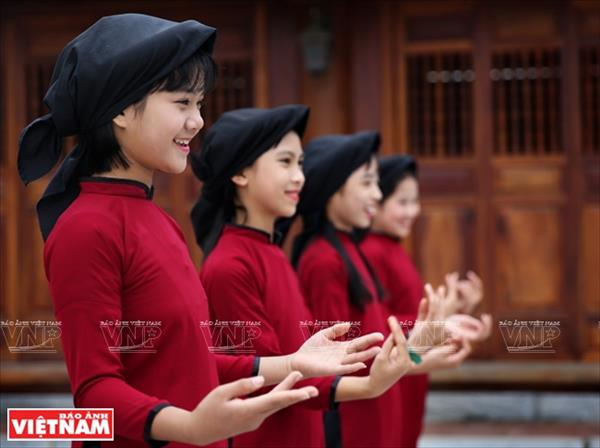 포토성, 핫쏘안 민요와 연계한 지속가능 관광 모델 구축