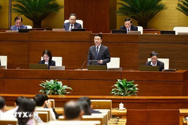 Lawmakers discuss governance framework tailored to AI sector